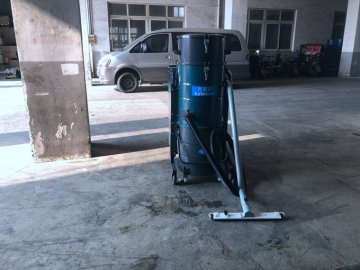 選購工業(yè)吸塵器需要注意哪些方面